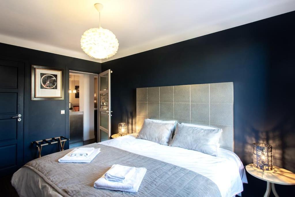 #39 Old Town 3 Bdr Ac Balcony 5mins Walk To Sea * Nizza