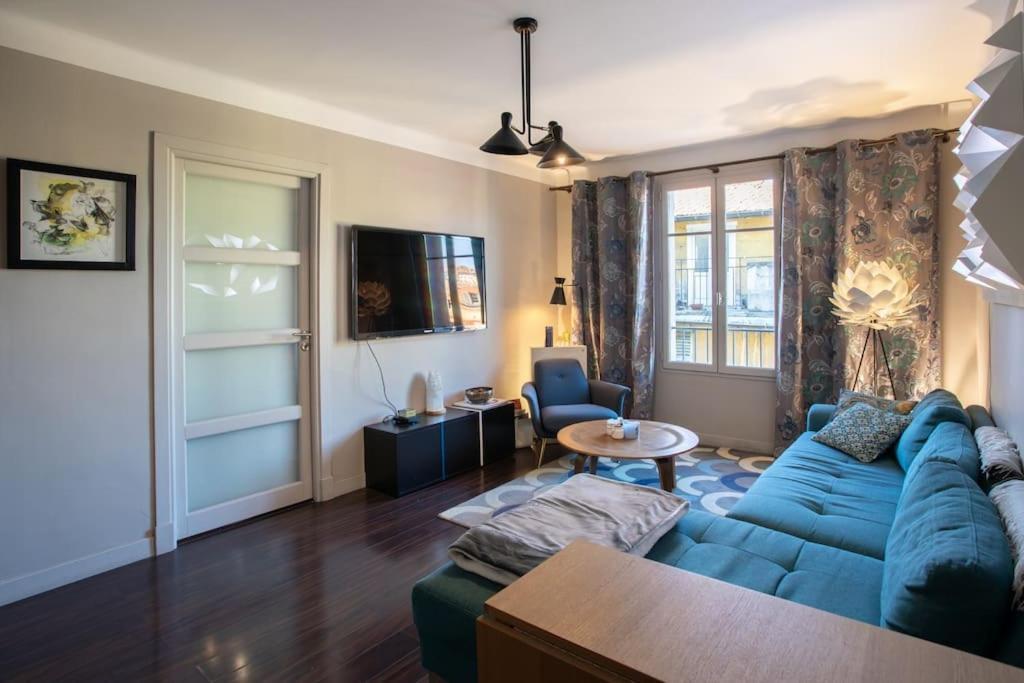 Apartment #39 Old Town 3 Bdr Ac Balcony 5mins Walk To Sea Nizza