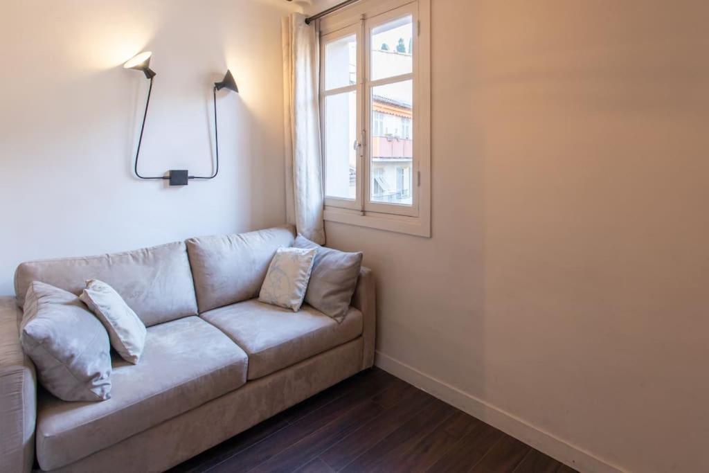 #39 Old Town 3 Bdr Ac Balcony 5mins Walk To Sea Apartment Nizza